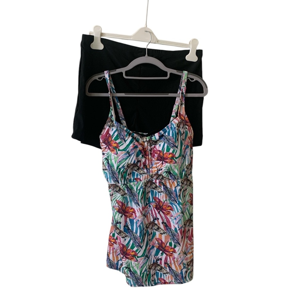 Floral Multicolor swim top with matching black shorts